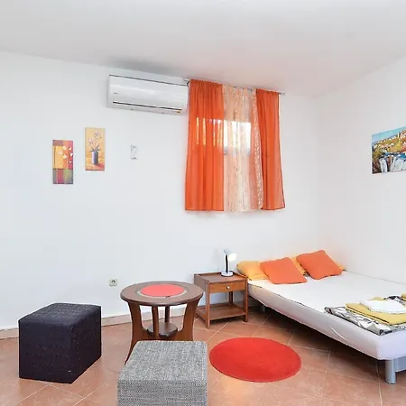 Apartment Fuer 3 Personen Ca 45 Qm In Pula-fondole, Istrien Istrische Riviera *